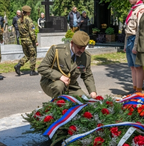 Pietní akt - u hrobu generála Ludvíka Svobody
