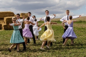 Muzikál aneb cesty ke štěstí (CZE 2016)