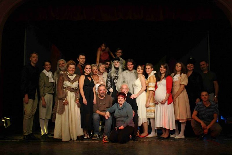 Čtvrteční večer 19. 2. 2015 patřil Starý pivovar Rádobydivadlu Klapý