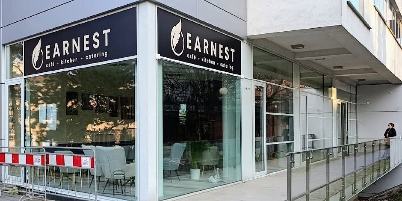 Earnest café, kitchen, catering