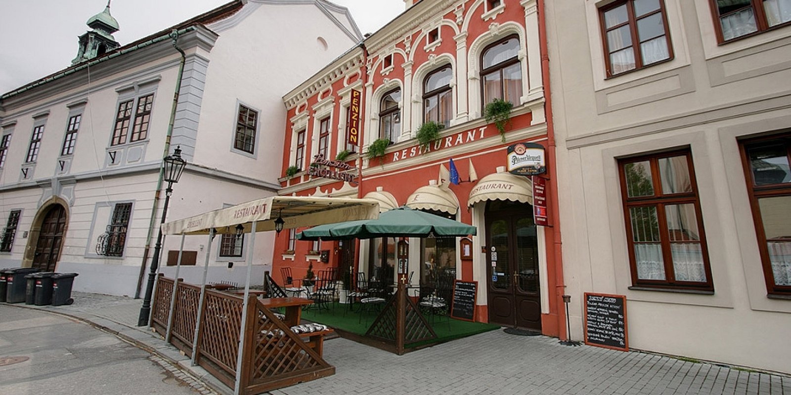 Hotel Excellent