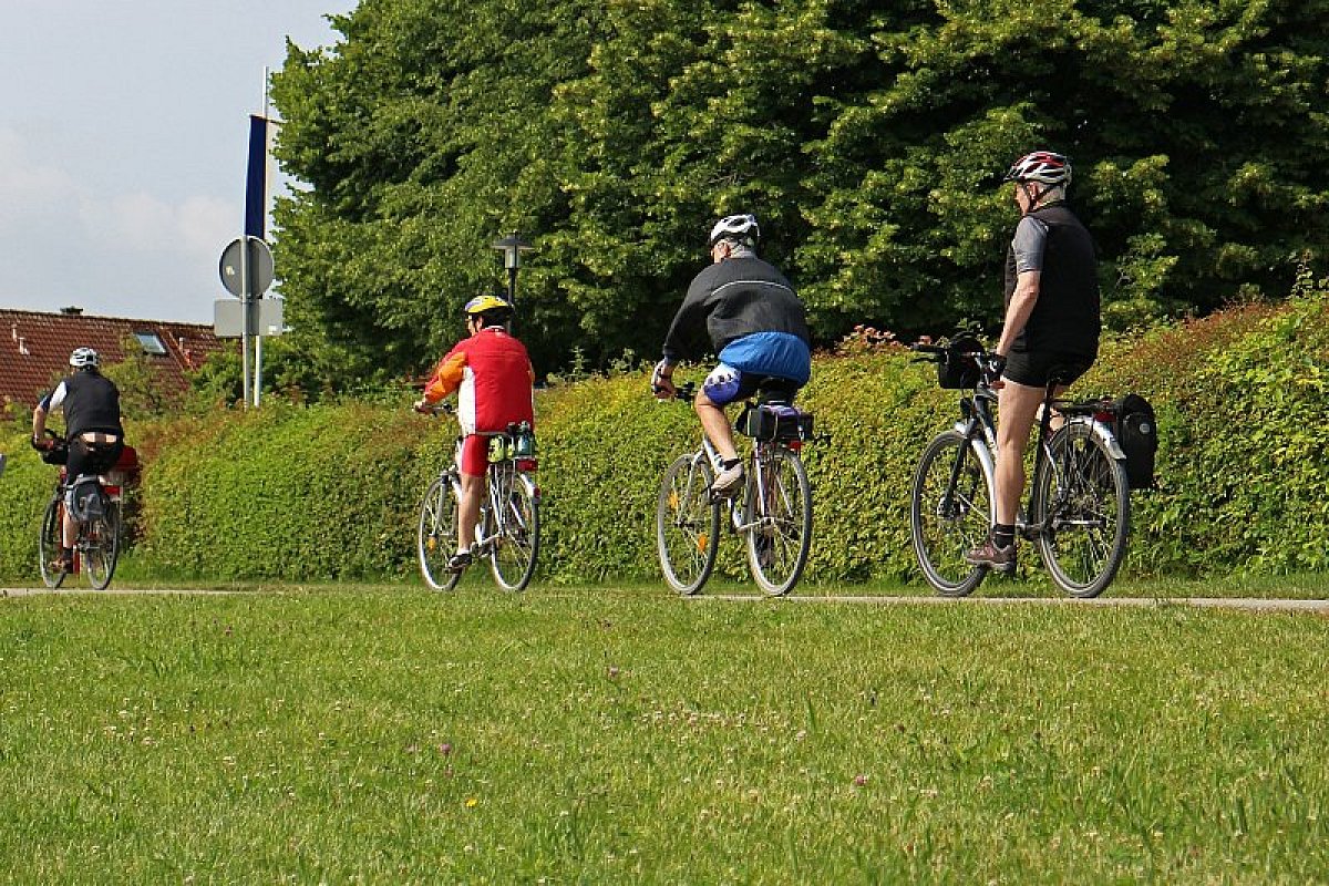 Hanácká rovina v okolí Kroměříže nabízí nespočet cyklostezek a cyklistických tras pro nenáročné výlety třeba i s dětmi.