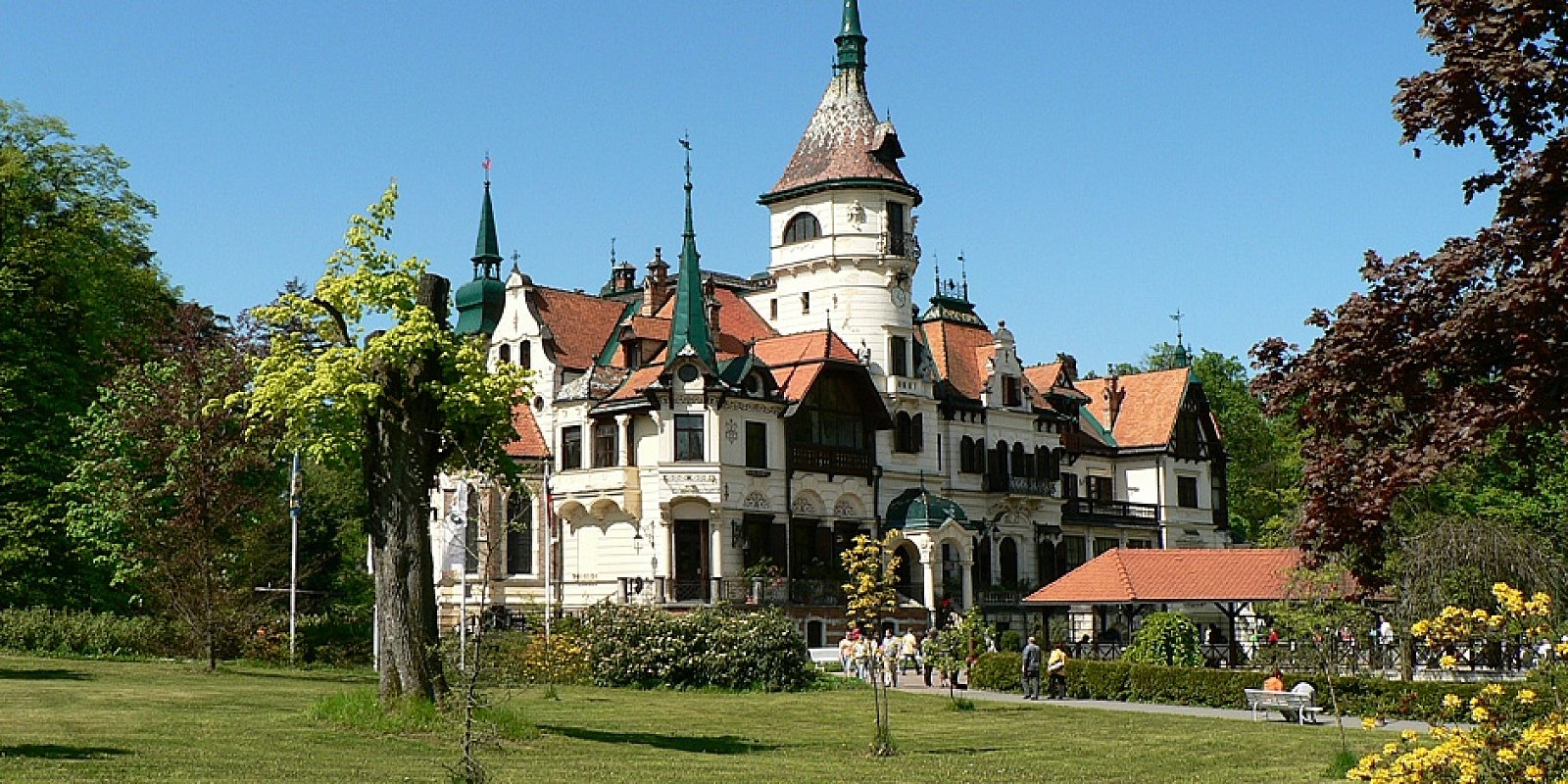 ZOO a zámek Zlín-Lešná