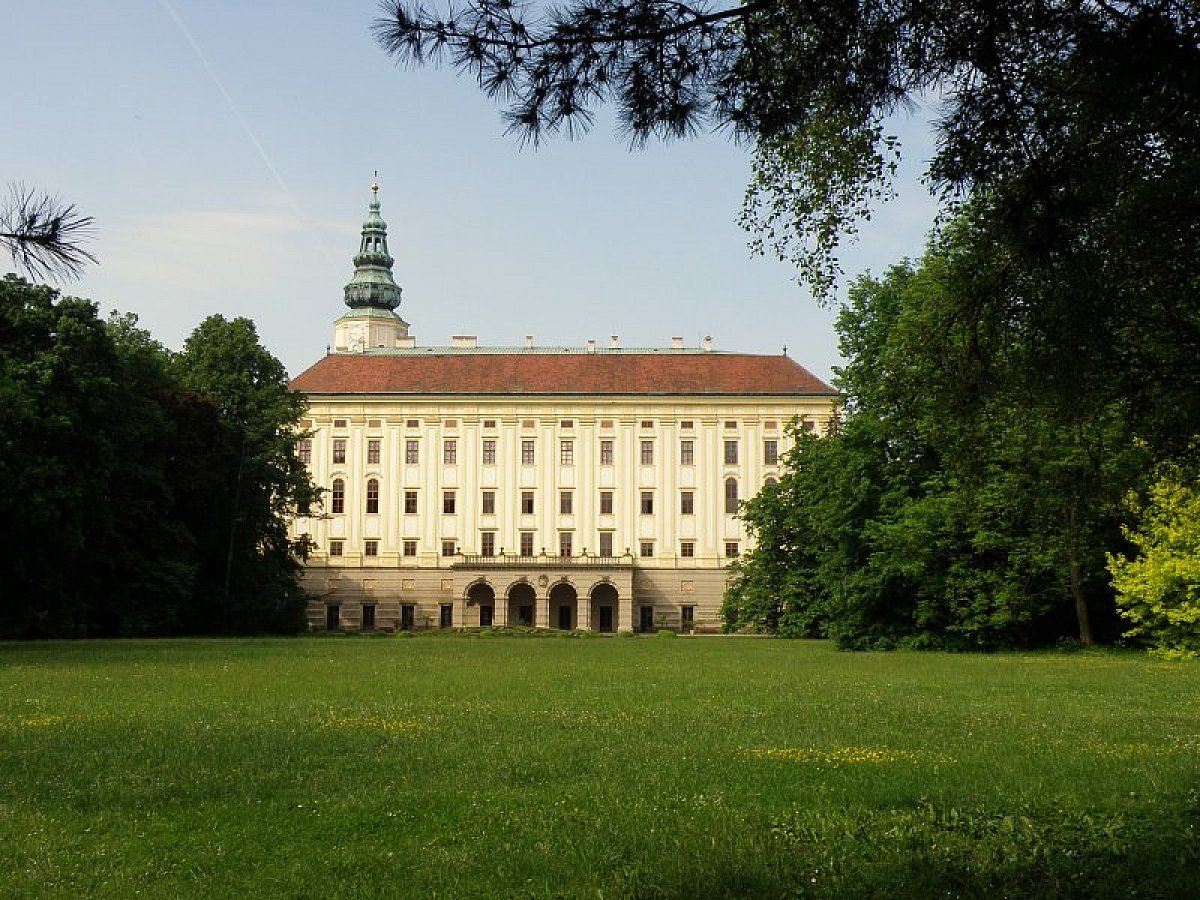 Arcibiskupský zámek a Podzámecká zahrada v Kroměříži