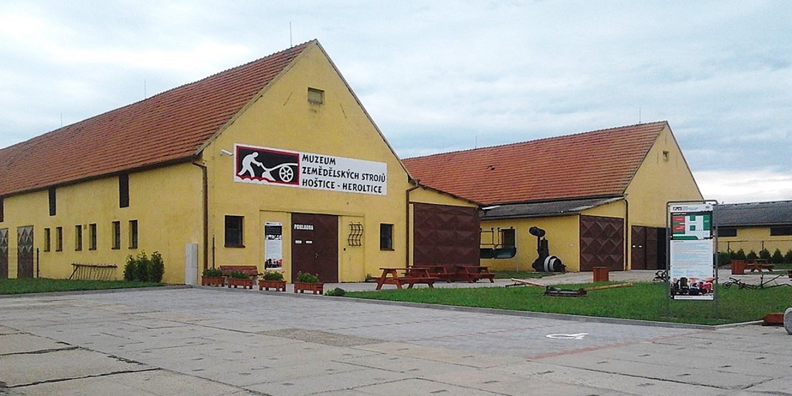 Muzeum zemědělských strojů Hoštice-Heroltice